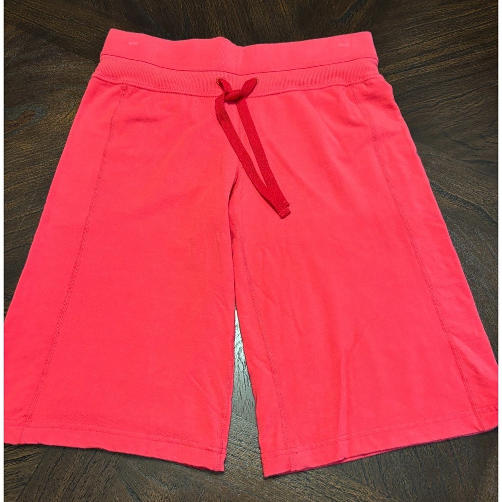 Lululemon Mid-Rise Relaxed Bermuda Short stretch jersey barbie pink Size 6